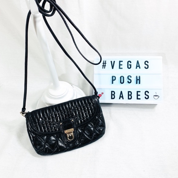 Coach Handbags - Coach Crossbody Black Wallet Clutch Clean